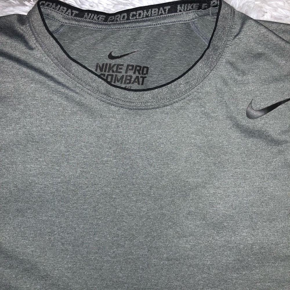 Nike men’s pro combat shirt